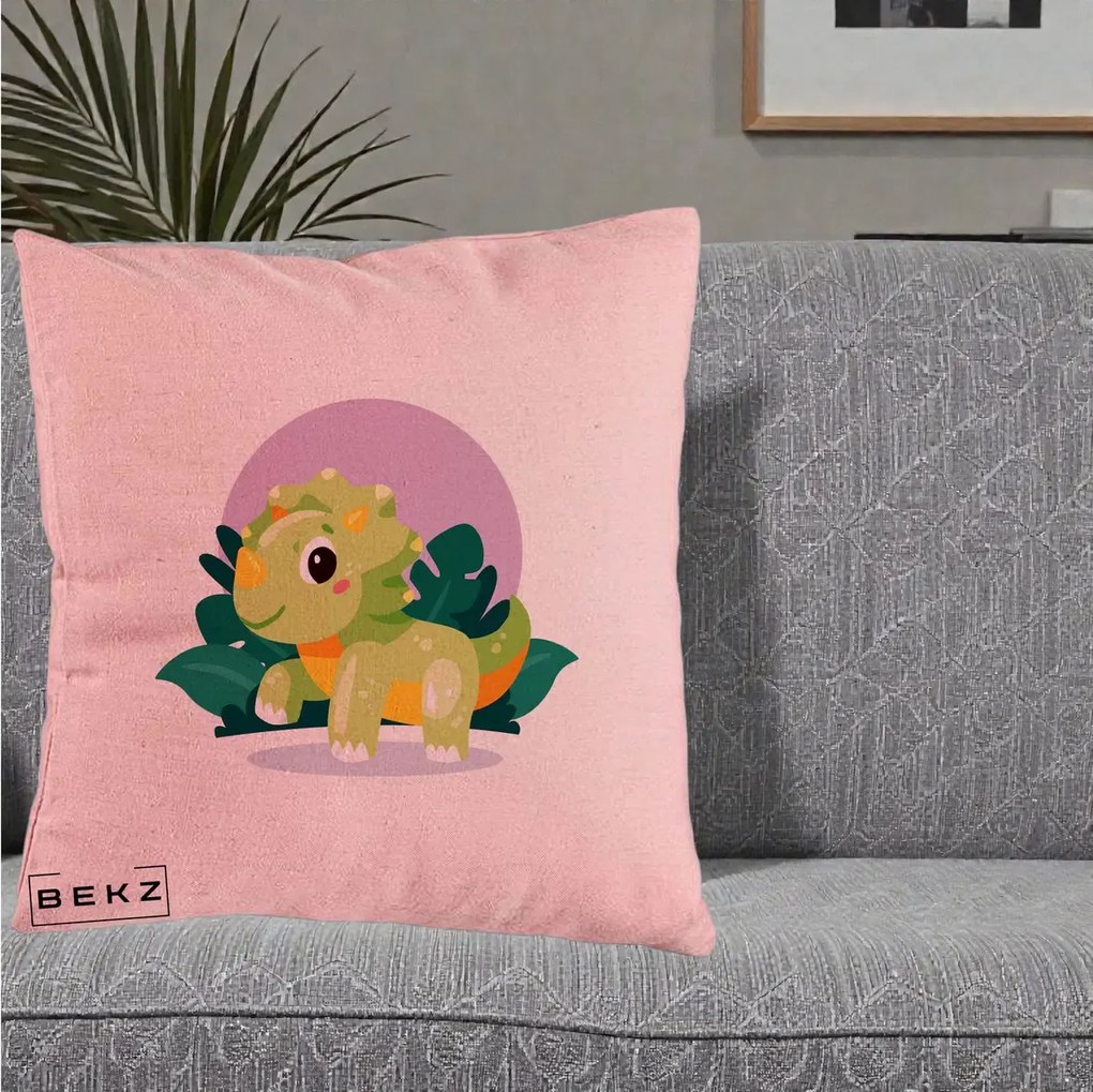 Perna Decorativa Triceratops Kawaii Verde, 40x40 cm, Roz, Husa Detasabila, Perna Inclusa, BEKZ®