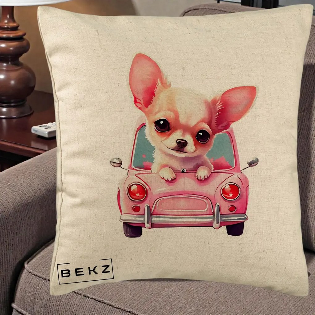 Perna Decorativa Chihuahua Roz in Masinuta, 40x40 cm, Bej, Husa Detasabila, Perna Inclusa, BEKZ®