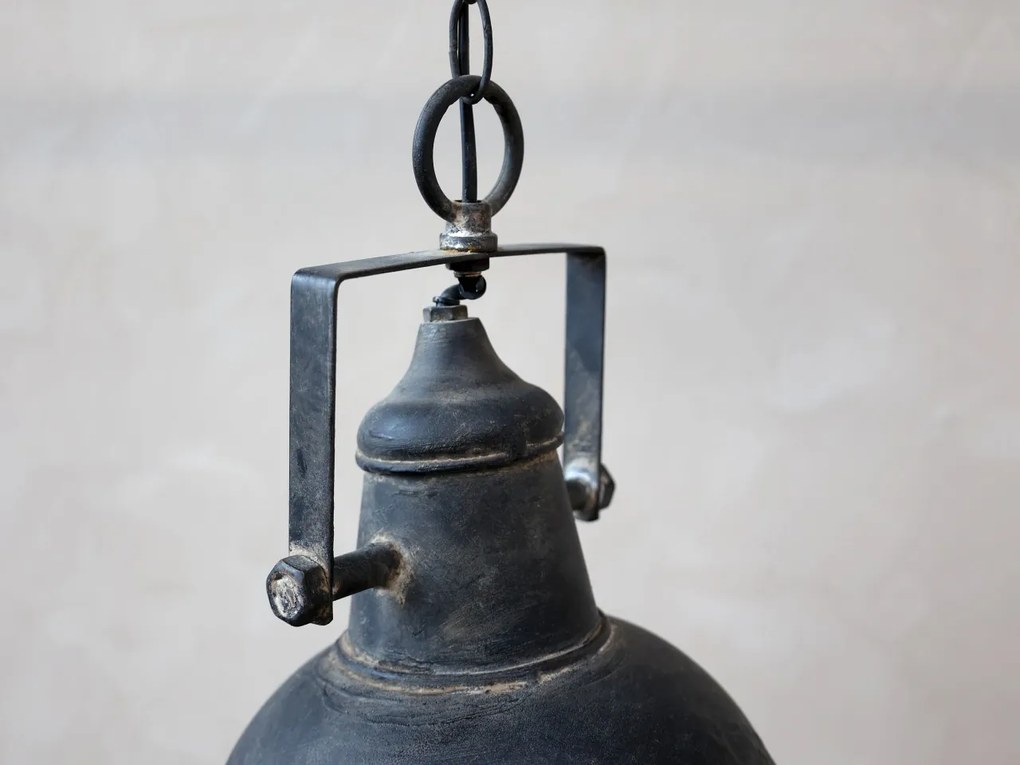 Lampă suspendată din metal, finisaj negru antichizat, H26 x D24 cm, Factory