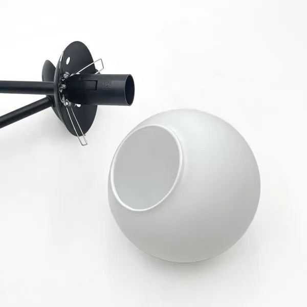 Brilagi - Lustră aplicată MALIVA 4xE14/15W/230V negru/alb