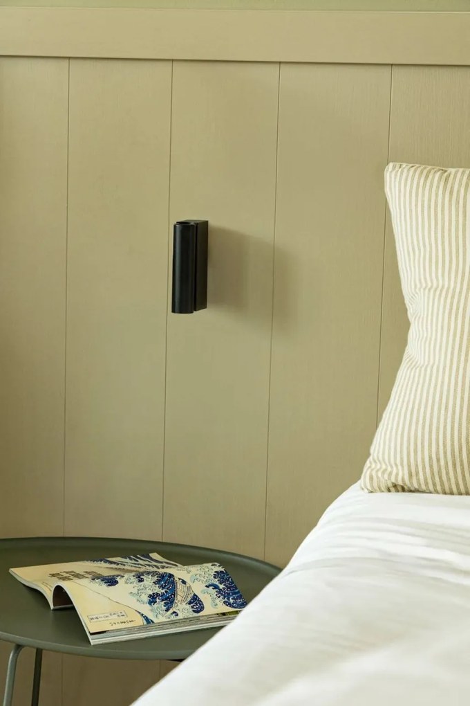 Aplica cu reader LED directionabil stil minimalist CRONOS negru