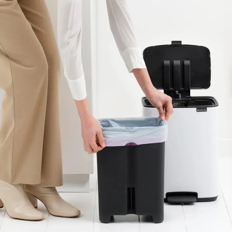 Cos de gunoi Brabantia Bo Pedal 1010119, 12 l, Inchidere usoara, Baza antiderapanta, Alb