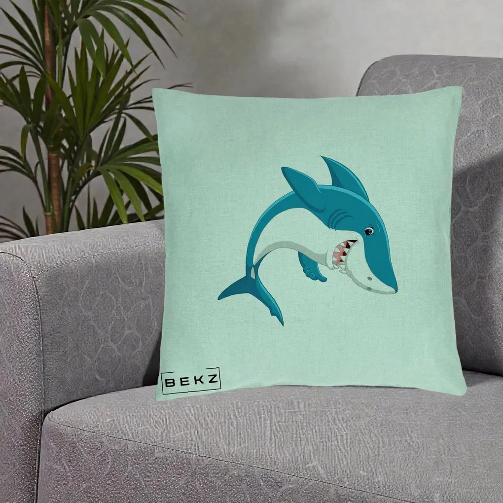 Perna Decorativa Rechin Albastru Cartoon, 40x40 cm, Verde Menta, Husa Detasabila, Perna Inclusa, BEKZ®