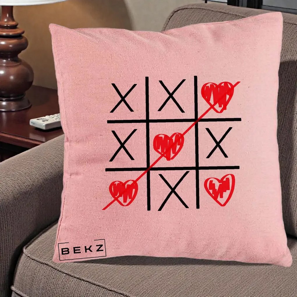 Cadou Romantic - Perna Personalizata Love Joc X si Inima cu Castigator Iubire, 40x40 cm, Roz, Husa Detasabila, Perna Inclusa, BEKZ®