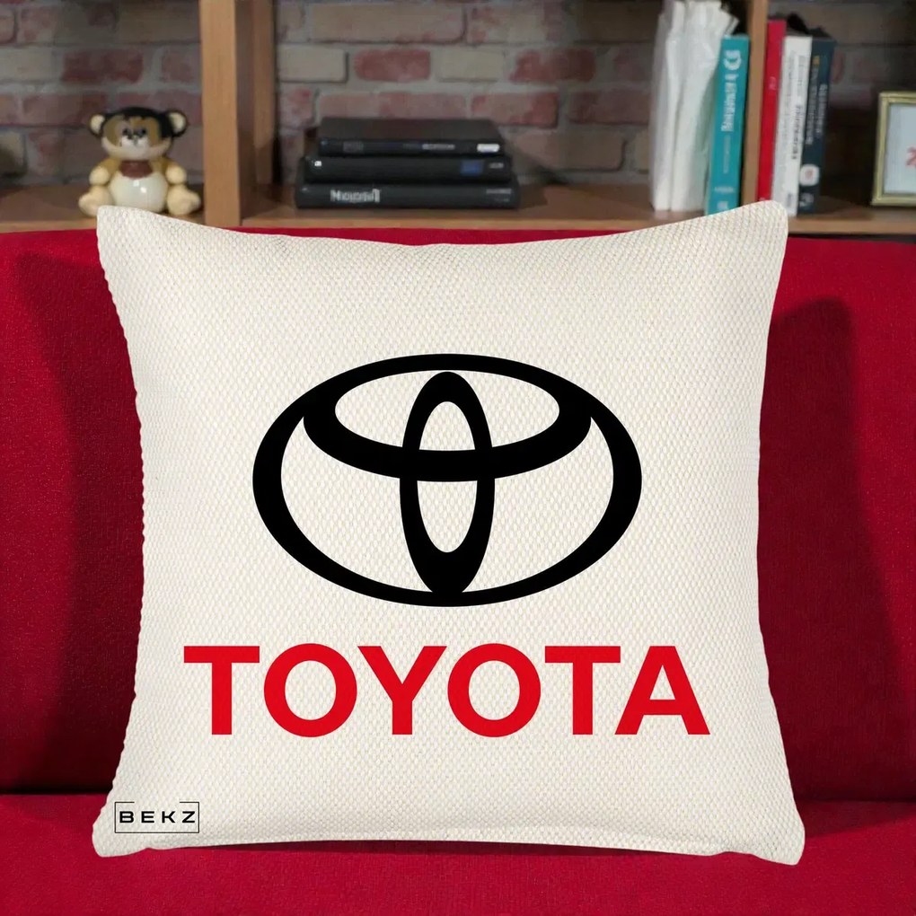Perna Personalizata cu emblema Toyota, 40x40 cm, Crem Reliefat, Husa Detasabila, Perna Inclusa, BEKZ®