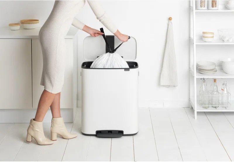 Cos de gunoi Brabantia Bo Pedal 1003182, 60 l, Inchidere usoara, Baza antiderapanta, Alb