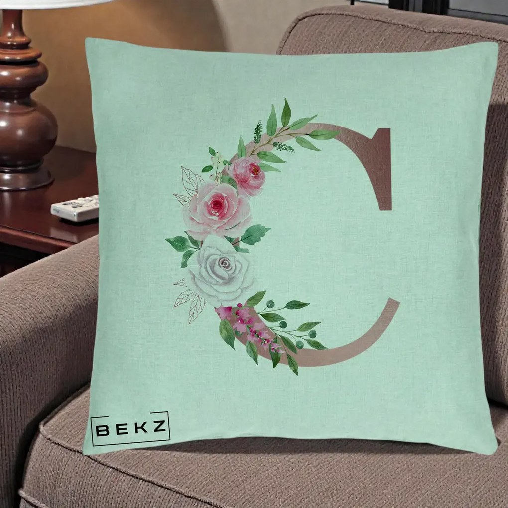 Cadou Personalizat - Perna Personalizata Monograma Rose Gold Litera C, 40x40 cm, Verde Menta, Husa Detasabila, Perna Inclusa, BEKZ®