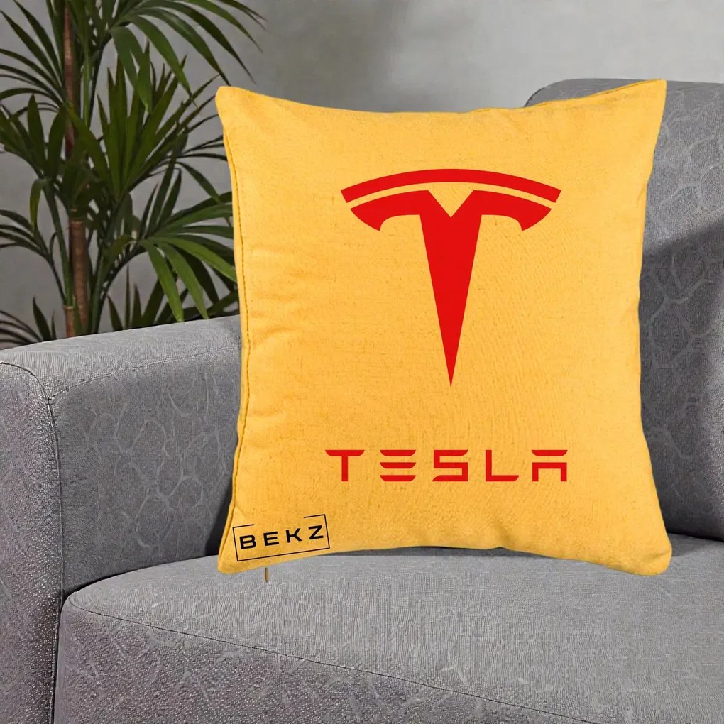 Perna Personalizata cu emblema Tesla, 40x40 cm, Galben, Husa Detasabila, Perna Inclusa, BEKZ®