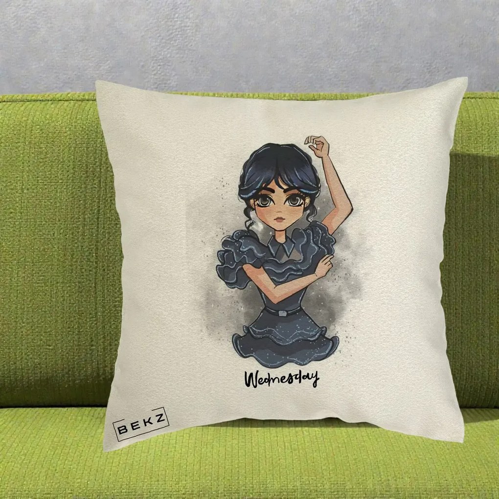 Perna Personalizata Wednesday Addams Dancing Queen, 40x40 cm, Ecru, Husa Detasabila, Perna Inclusa, BEKZ®