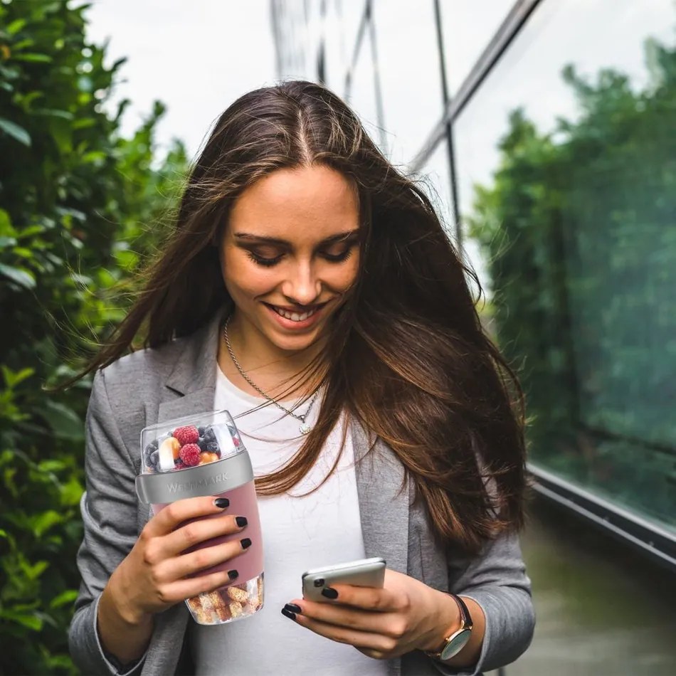 Recipient pentru alimente Westmark din trei piese,1150 ml, roz, L