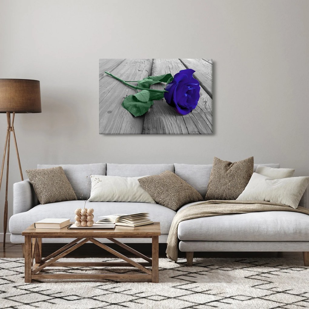 Tablou - Trandafir albastru cu tulpina verde (90x60 cm)