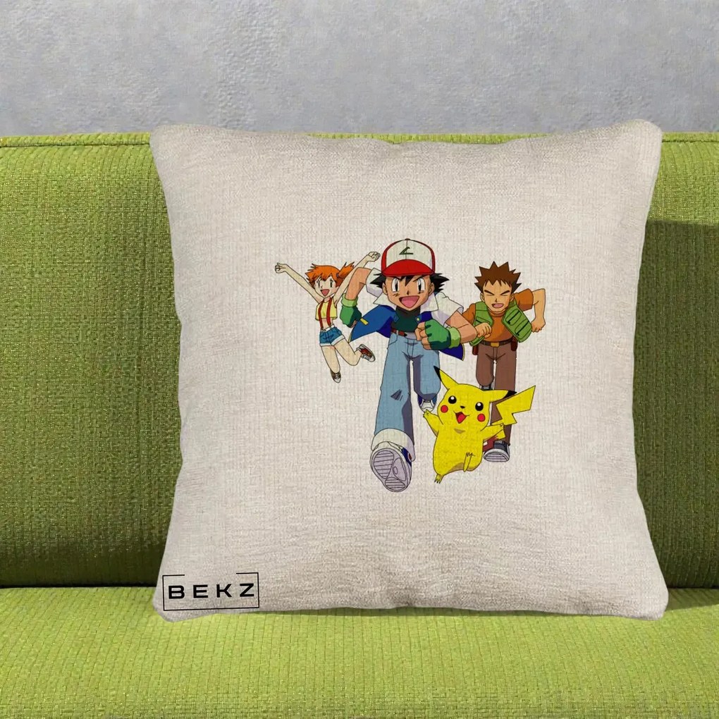 Perna Personalizata Pokemon Ash Misty Brock si Pikachu, 40x40 cm, Bej Canapea, Husa Detasabila, Perna Inclusa, BEKZ®