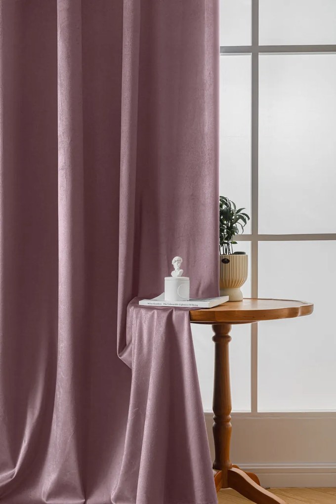 Draperie opaca VELVET mov deschis 140x250 cm Agatat: Rejansa