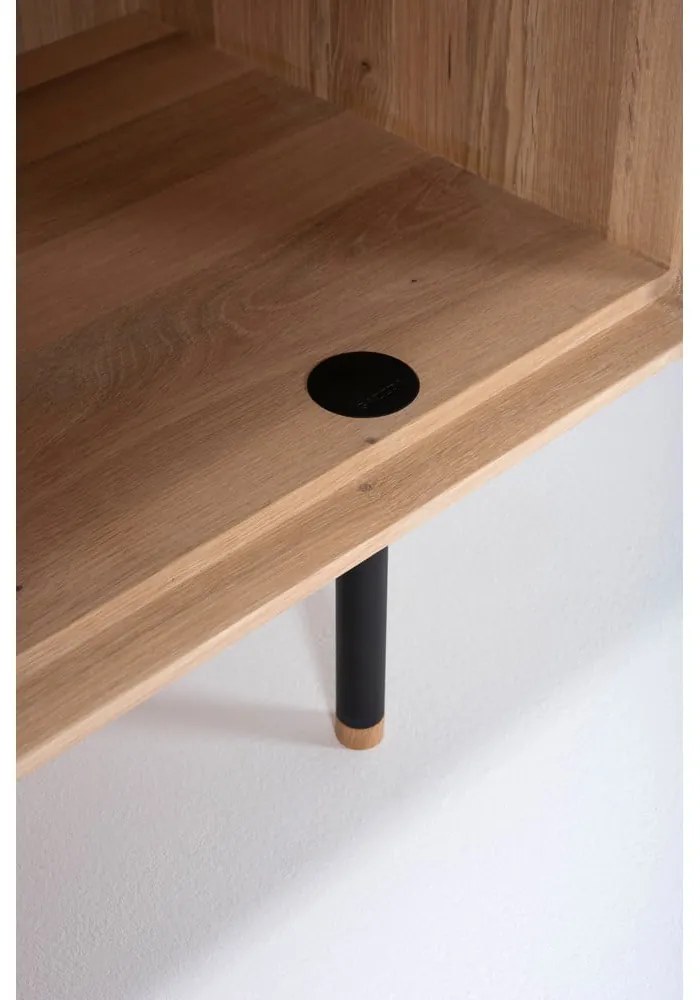 Comodă neagră/în culoare naturală joasă din lemn de stejar 118x100 cm Fina – Gazzda