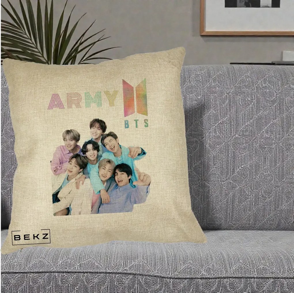 Perna Personalizata K-pop BTS ARMY Fotografie Grup Veseli, 40x40 cm, Crem, Husa Detasabila, Perna Inclusa, BEKZ®
