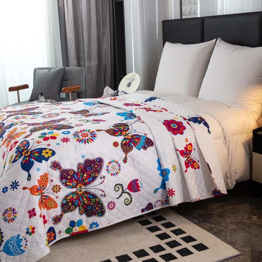 Cuvertura de pat FLUTURE COLORAT alb Dimensiune: 170 x 210 cm