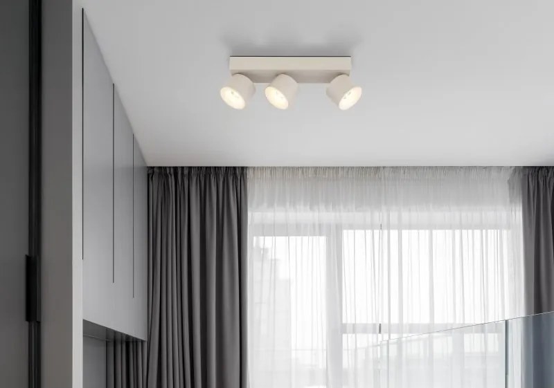 Plafoniera LED cu 3 spoturi moderna RAE