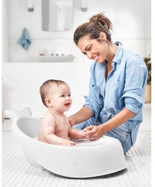 Cădiță pentru bebeluși cu covoraș ergonomic Skip Hop MOBY 3 alb