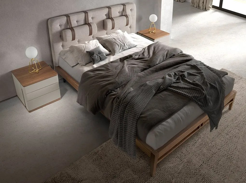 Noptiera cu 3 sertare furnir din lemn de nuc si MDF lacuit, Anna