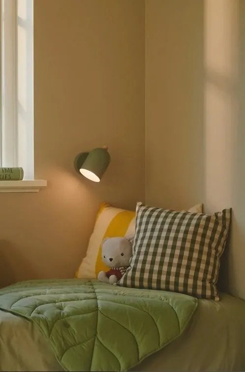 Aplica de perete camera copii design nordic Gaston verde