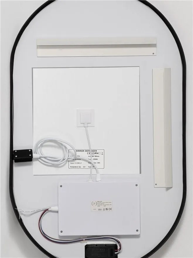 Oglinda cu iluminat LED pentru baie IP44 ZELVA 50x80cm