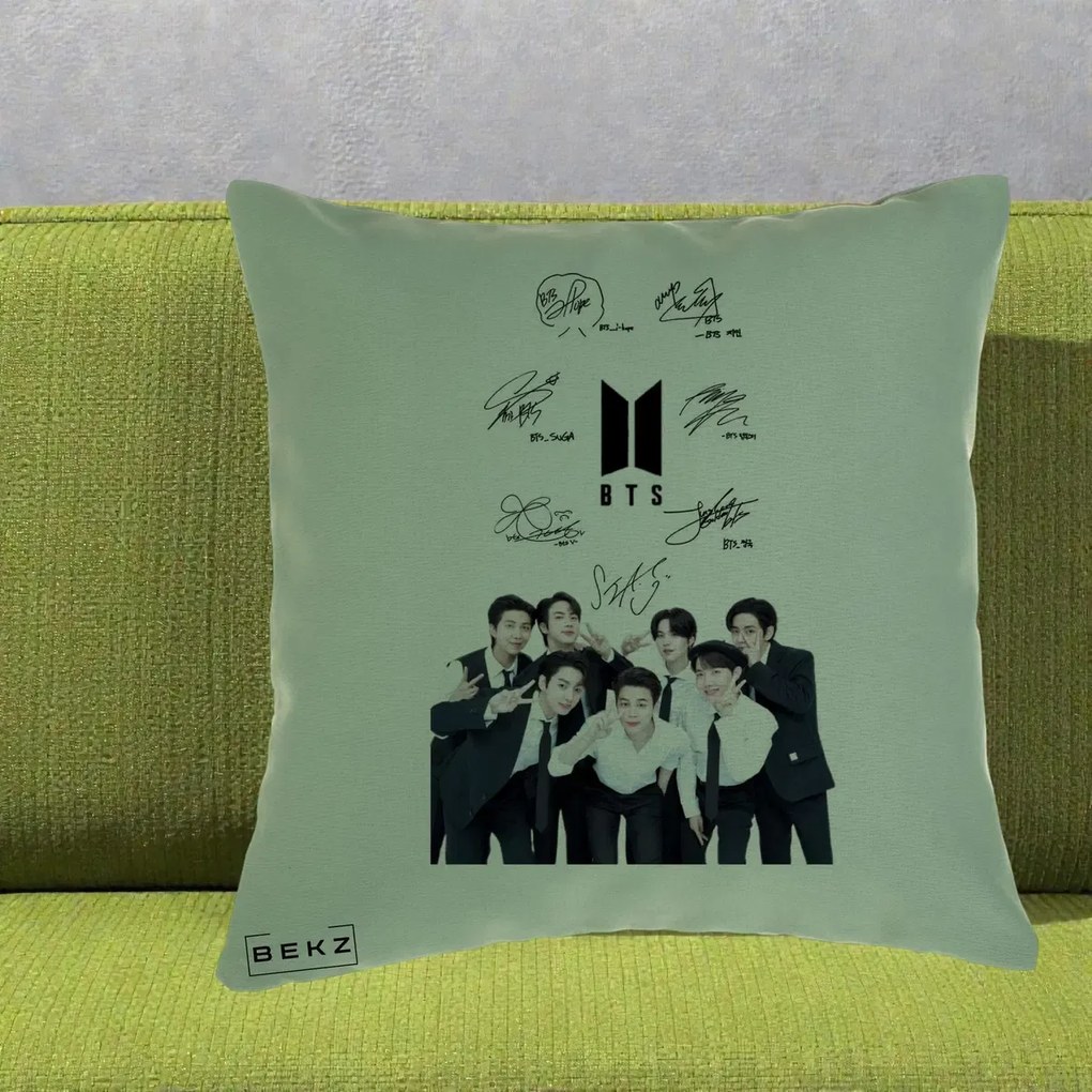 Perna Personalizata K-pop BTS Autografe Toti Membrii cu Fotografie, 40x40 cm, Verde, Husa Detasabila, Perna Inclusa, BEKZ®