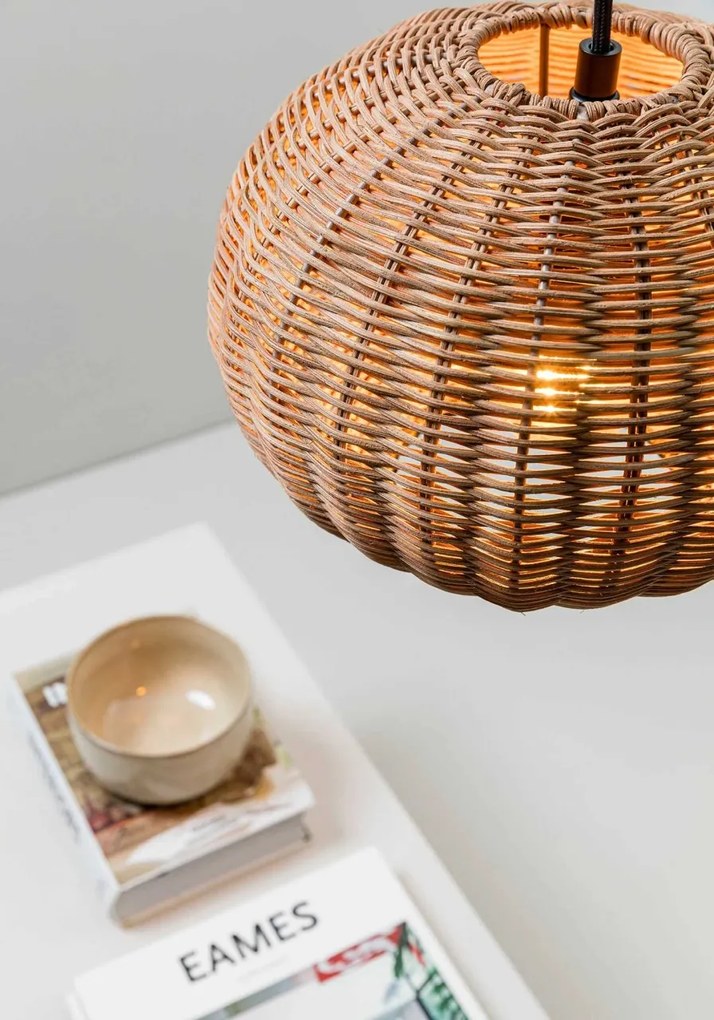 Lustra / Pendul suspendat design natural din ratan HAKA 25cm