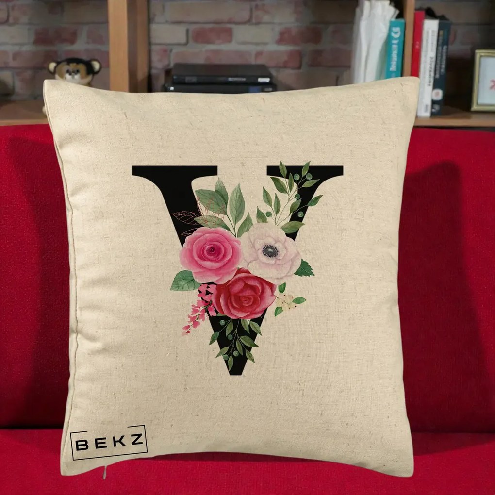 Cadou Personalizat - Perna Personalizata Monograma Florala Litera V cu Buchet, 40x40 cm, Bej, Husa Detasabila, Perna Inclusa, BEKZ®