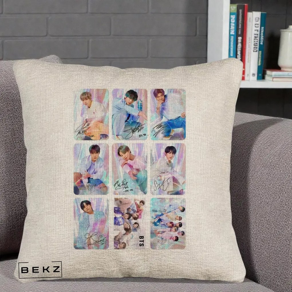 Perna Personalizata K-pop BTS Colaj 9 Fotografii Autografe Individual, 40x40 cm, Bej Canapea, Husa Detasabila, Perna Inclusa, BEKZ®