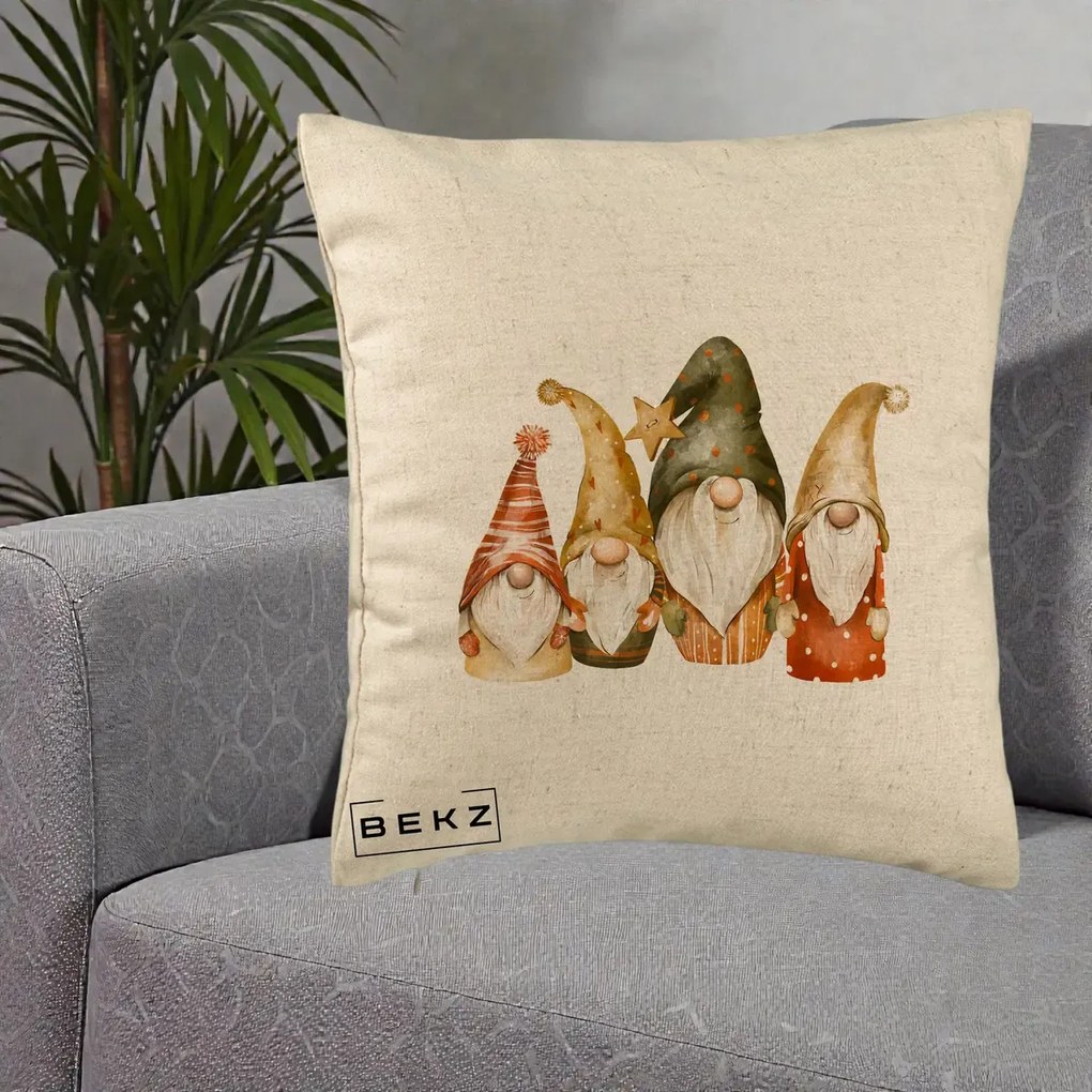 Perna Decorativa Gnomi de Craciun Patru, 40x40 cm, Bej, Husa Detasabila, Perna Inclusa, BEKZ®