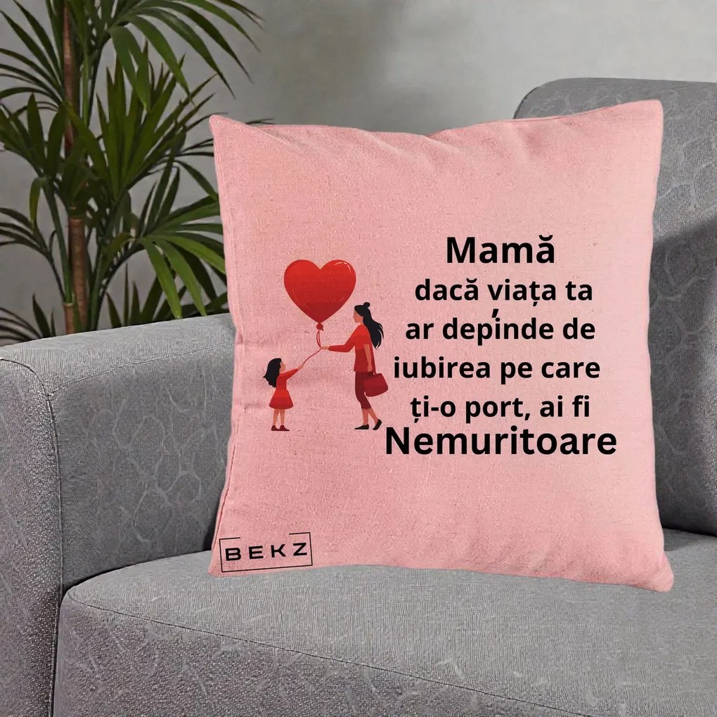 Cadou pentru Mama - Perna Personalizata Mama Nemuritoare cu Bebelus Kawaii, 40x40 cm, Roz, Husa Detasabila, Perna Inclusa, BEKZ®