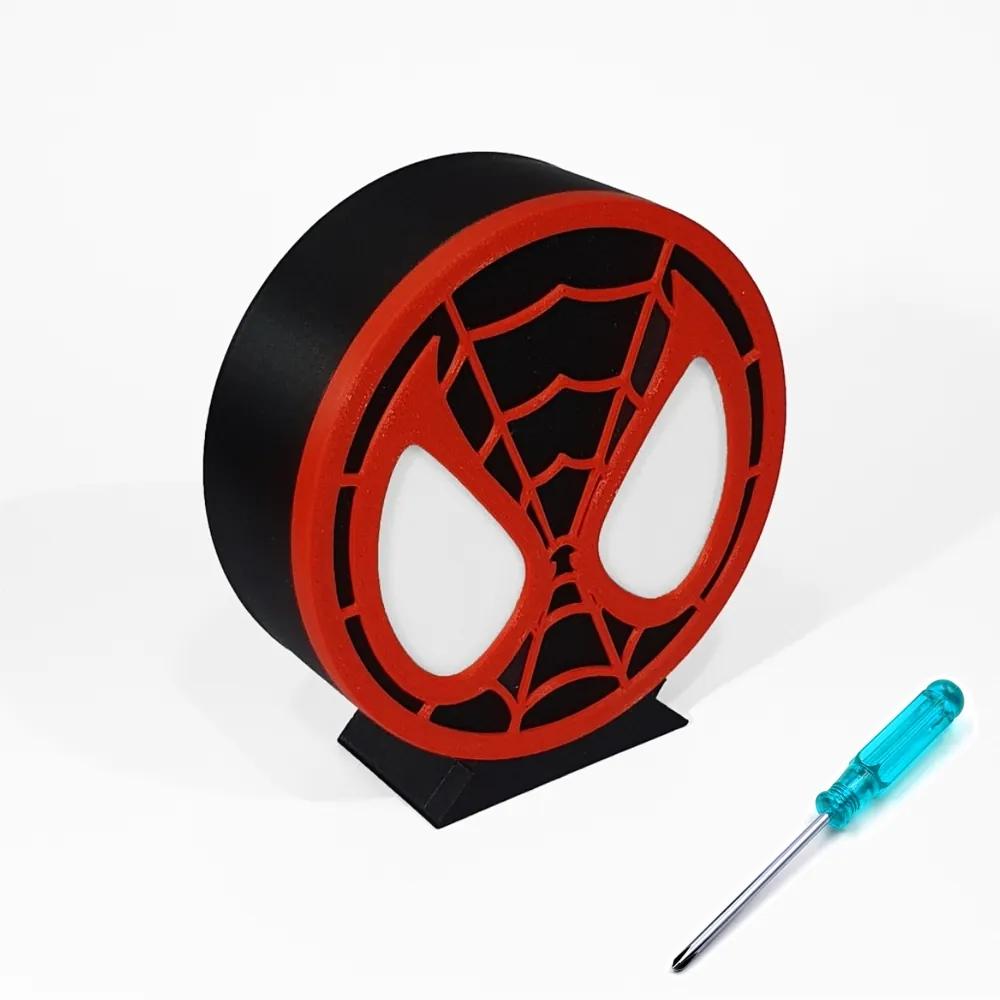Lampa de veghe personalizata 'Spiderman Multiverse' - cu baterii 3 x AAA
