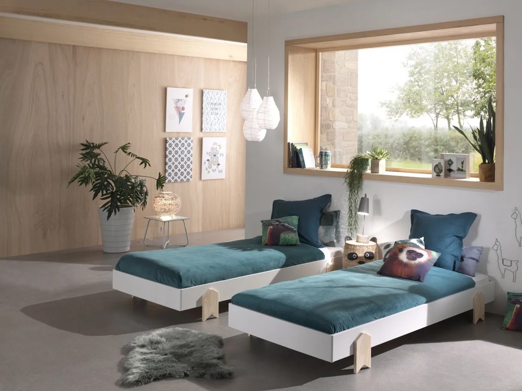 Set MODULO format din 3 Pat copii MODULO (90 x 200 cm) cu picioare Pat copii în formă de săgeată.