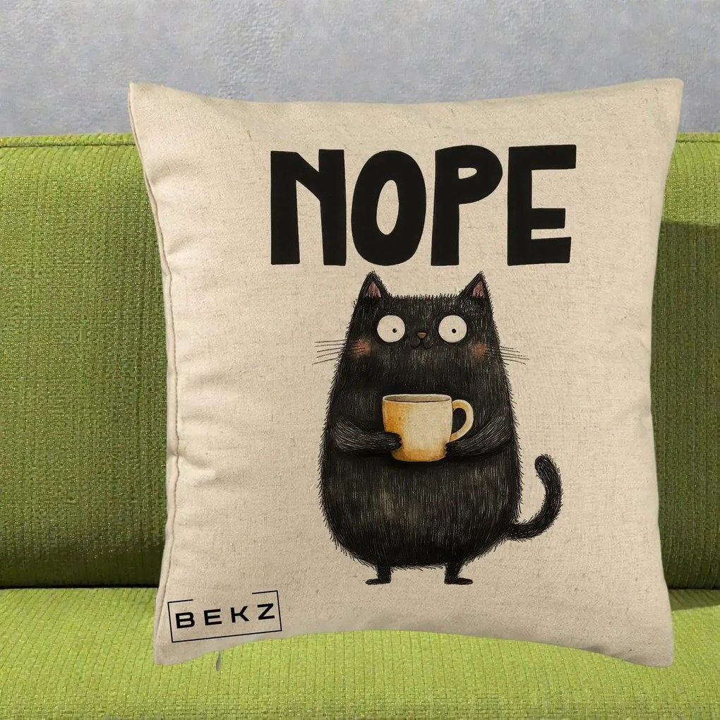 Perna Decorativa NOPE Pisica Neagra Cafea, 40x40 cm, Bej, Husa Detasabila, Perna Inclusa, BEKZ®