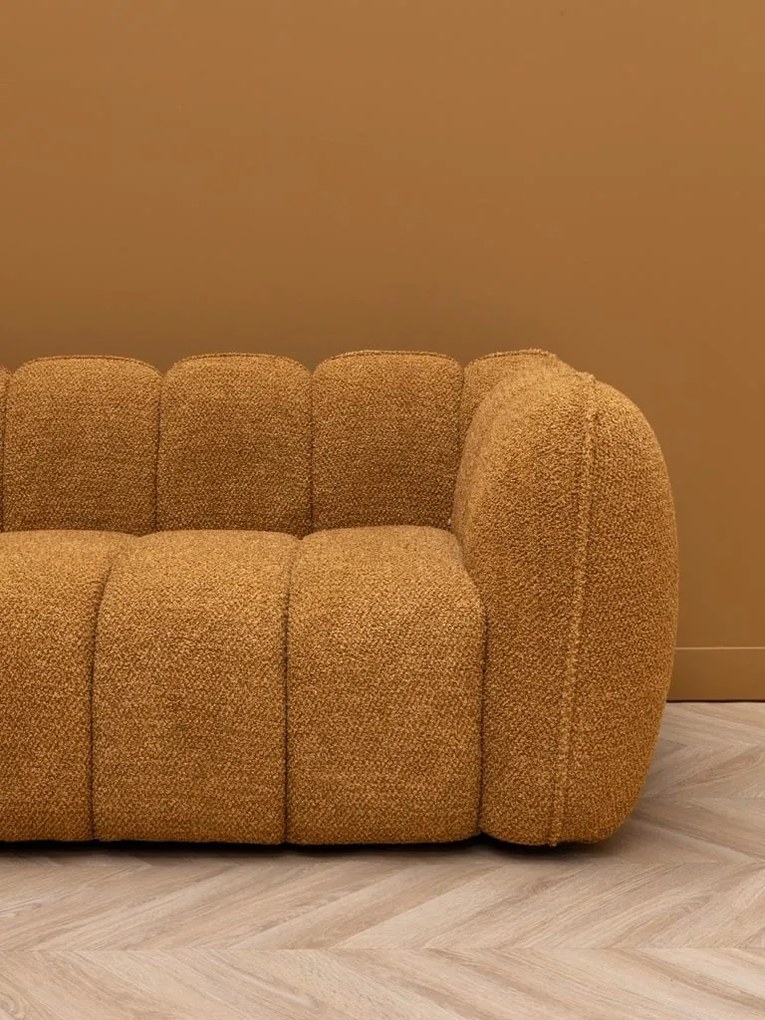 Canapea 3 locuri din catifea muștar, cu textură în relief, picioare din lemn masiv, aspect retro, 69×220×102 cm, „Biskit"