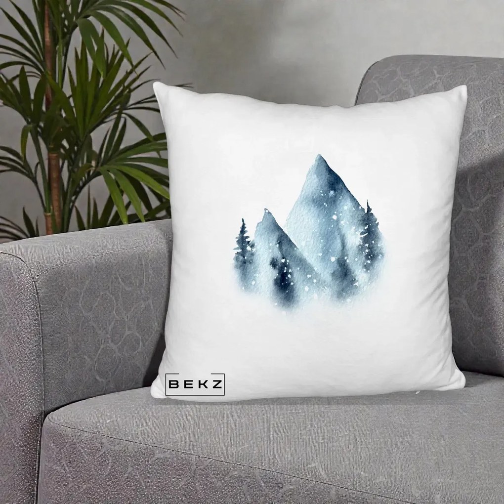 Perna Decorativa Munti Inzapeziti Acuarela Indigo, 40x40 cm, Alb Pufos, Husa Detasabila, Perna Inclusa, BEKZ®