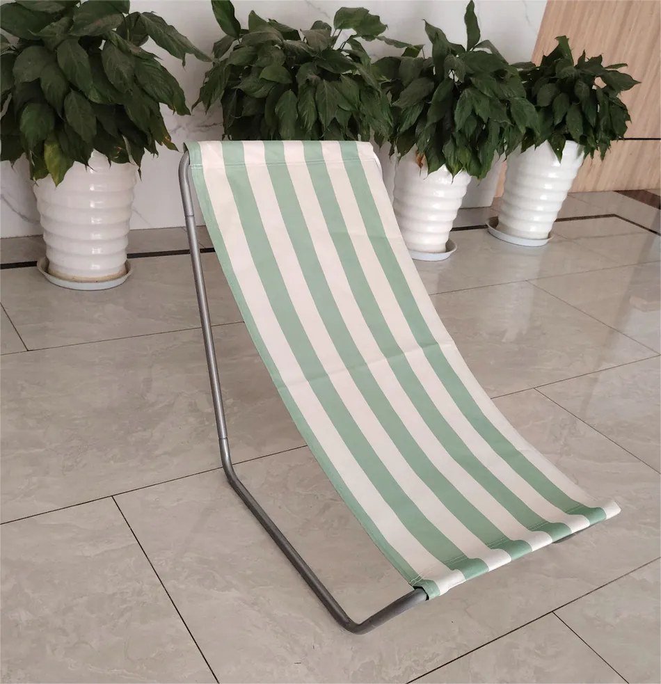 Sezlong de plaja pliabil SAND, dungi verde deschis