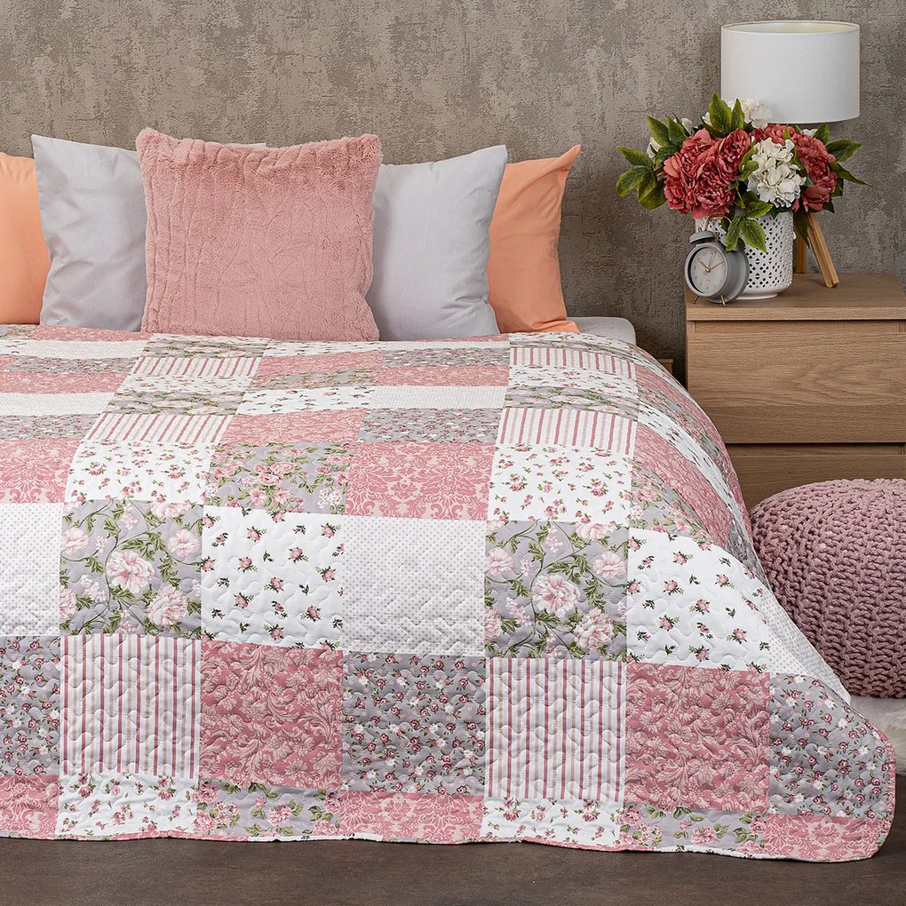 Cuvertură de pat 4Home Pink Rose Patchwork,220 x 240 cm