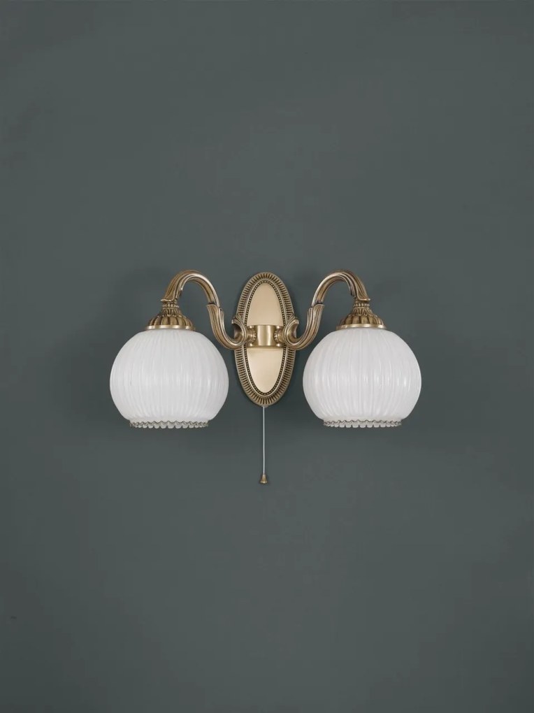 Aplica clasica design italian din alama, sticla 9200 RA-A. 9200/2