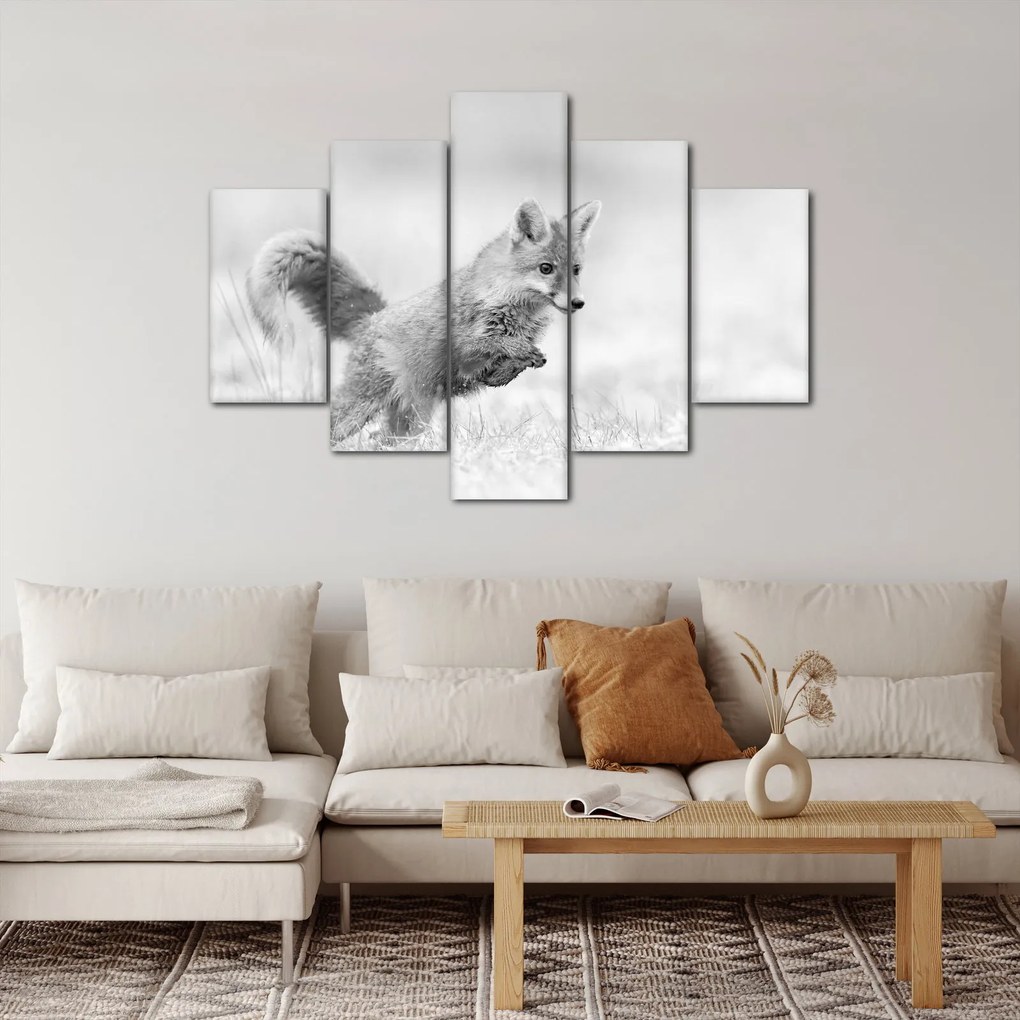 Tablou - Vulpe care sare,alb-negru (150x105 cm)