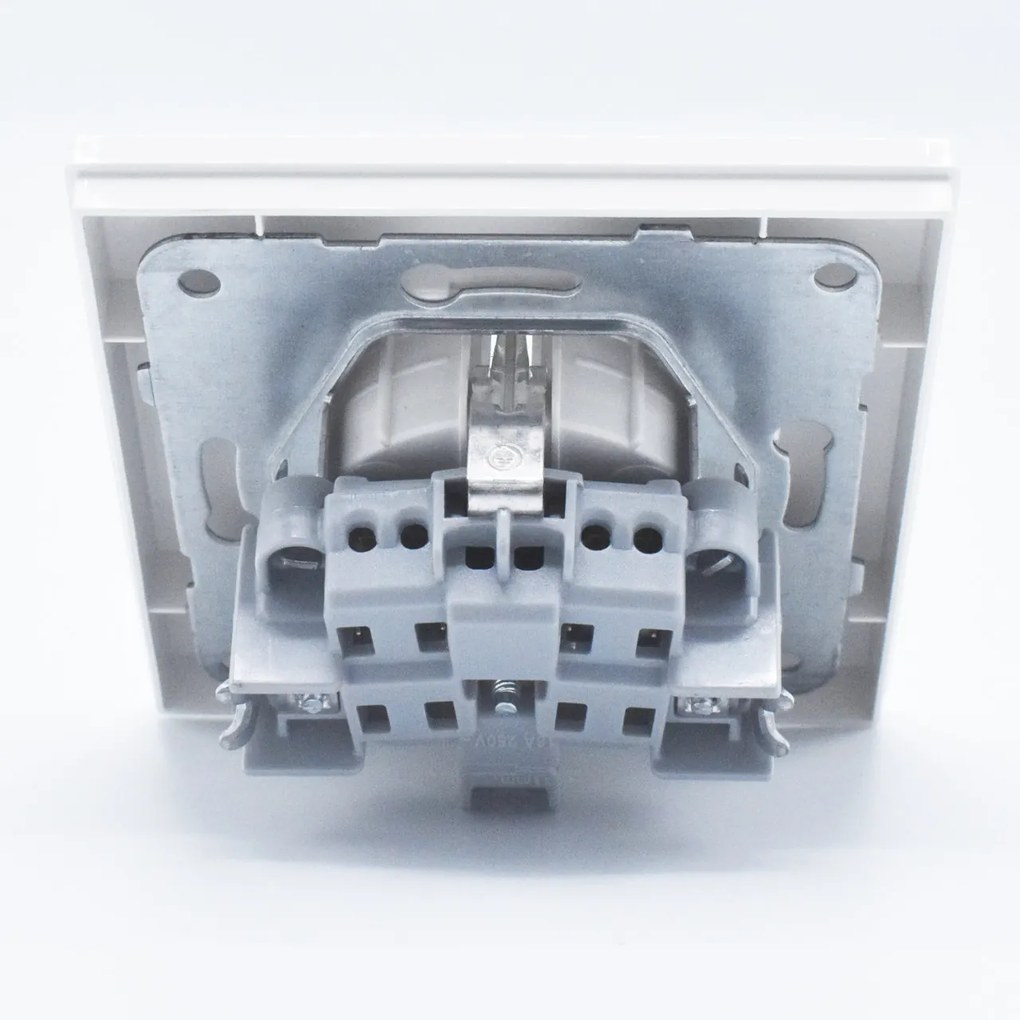 Priza simpla cu impamantare Karre Plus Panasonic, ST, alba