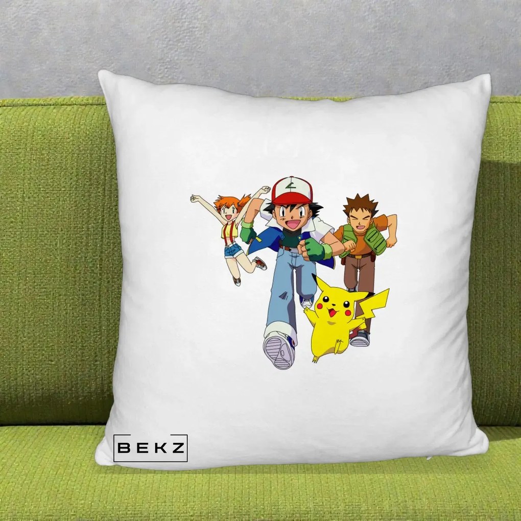 Perna Personalizata Pokemon Ash Misty Brock si Pikachu, 40x40 cm, Alb Pufos, Husa Detasabila, Perna Inclusa, BEKZ®