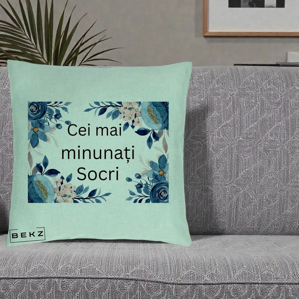 Cadou pentru Socri - Perna Personalizata Cei mai Minunati Socri cu Flori Albastre si Roz, 40x40 cm, Verde Menta, Husa Detasabila, Perna Inclusa, BEKZ®