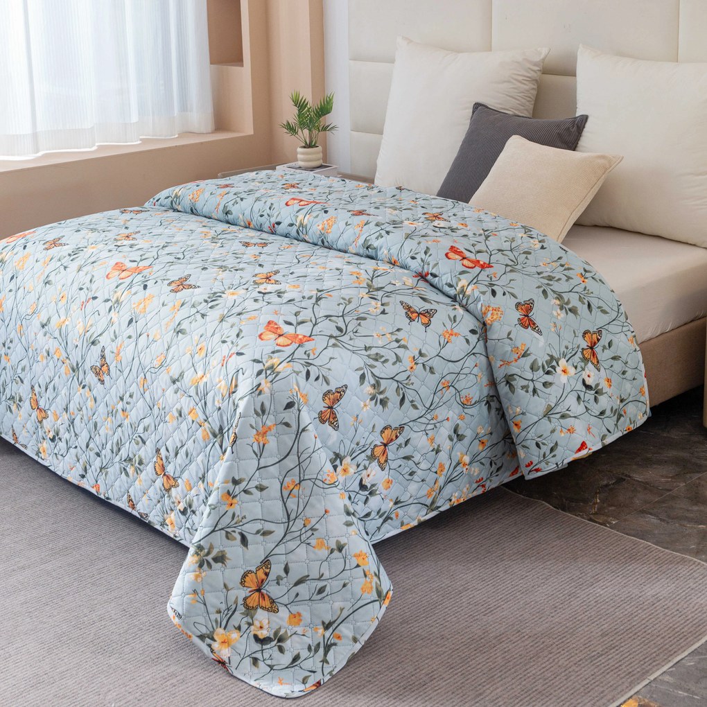 Cuvertura de pat MONARCH WINGS, albastru deschis Dimensiune: 170 x 210 cm