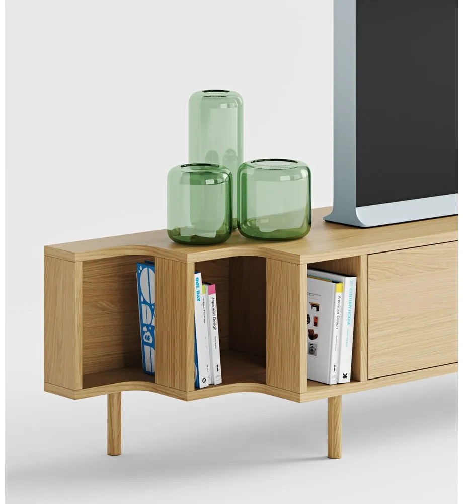 Comodă TV în culoare naturală cu aspect de lemn de stejar 189x50x44 cm Shift – Woodman