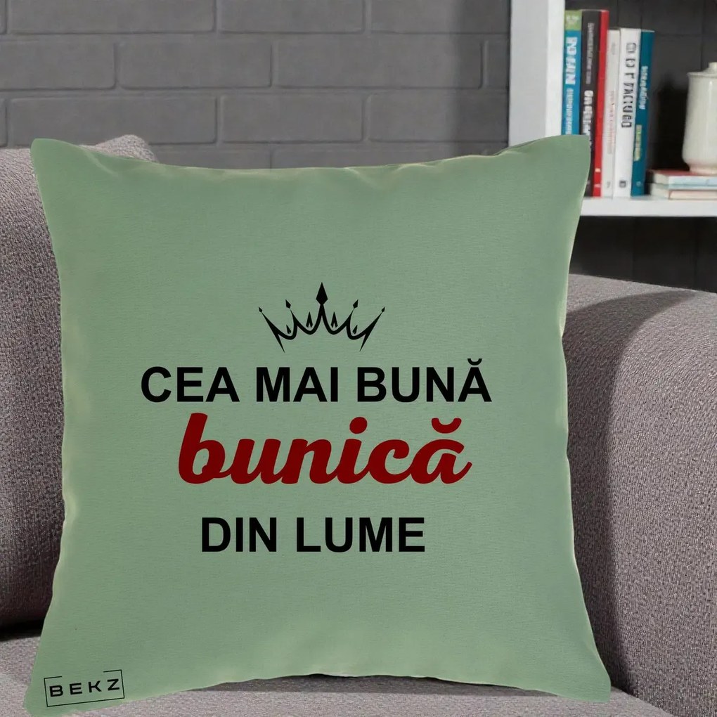 Cadou pentru Bunica - Perna Personalizata Cea Mai Buna Bunica Din Lume Coroana Neagra, 40x40 cm, Verde, Husa Detasabila, Perna Inclusa, BEKZ®