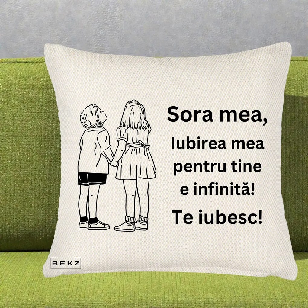 Cadou pentru Sora - Perna Personalizata Sora Mea Te Iubesc Copii Tinand Maini Line Art, 40x40 cm, Crem Reliefat, Husa Detasabila, Perna Inclusa, BEKZ®