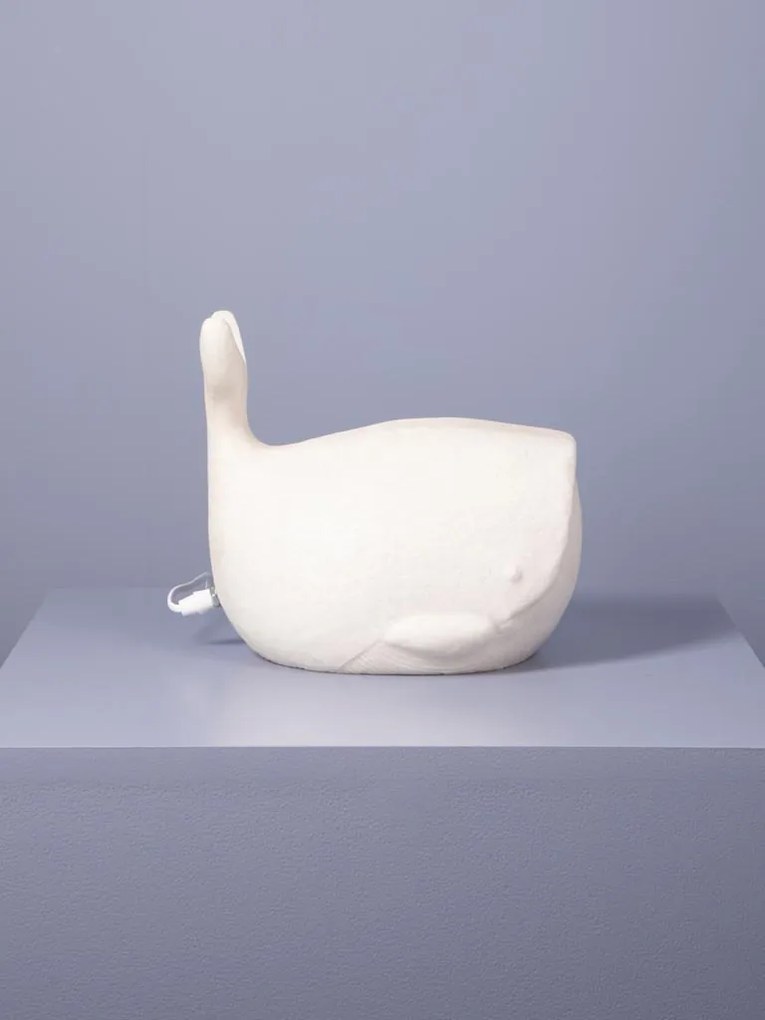 Lampă de masă din rășină și pulbere de piatră albă, formă de balenă, finisaj mat, 23,5×28×20 cm, „Moon Whale"