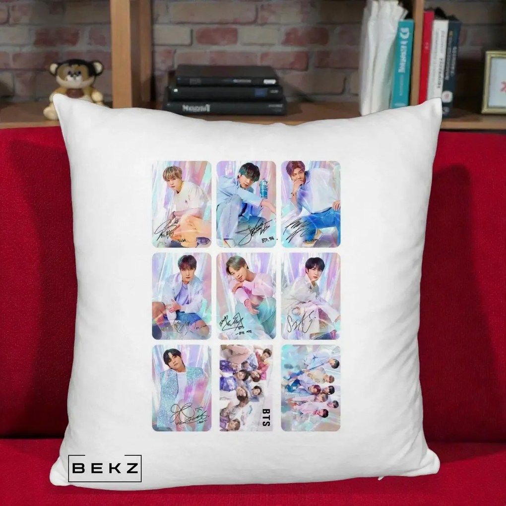 Perna Personalizata K-pop BTS Colaj 9 Fotografii Autografe Individual, 40x40 cm, Alb Pufos, Husa Detasabila, Perna Inclusa, BEKZ®