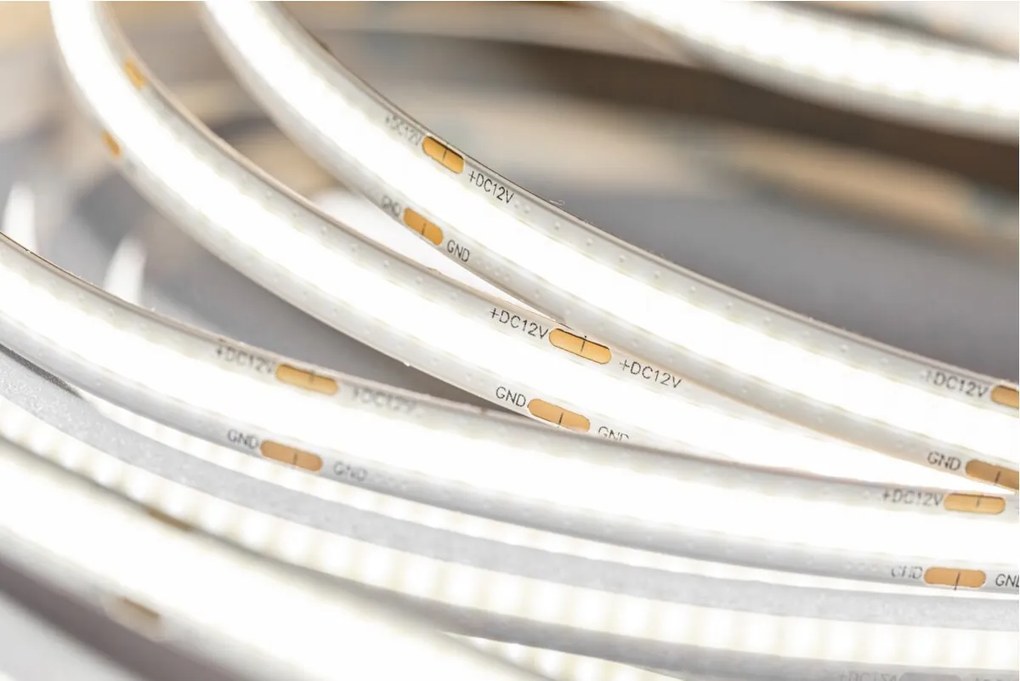 Bandă LED COB GTV pentru mobilier, lumină neutră, 480 LED m, 800 lm m, 12V, IP20, 5 m Alb neutru, 11 W/m, 12 V, LED Cob, 800 lm/m, 8 mm